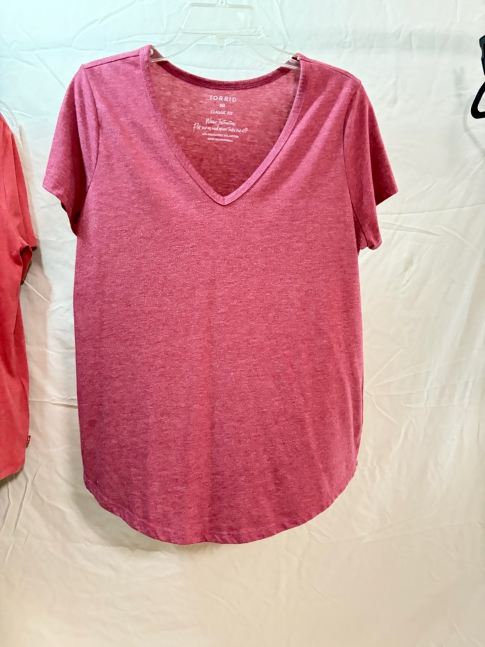 Torrid red heather V-Neck classic fit tee